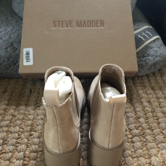 Steven Madden Chelsea Boots nwot - Picture 4 of 6
